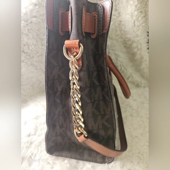 Michael Kors Brown Signature Tote Bag - Picture 14 of 15